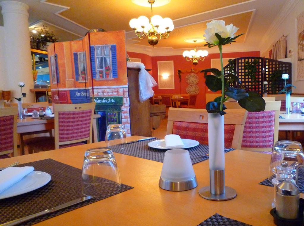 Hotel Abalone Ремшайд Екстериор снимка
