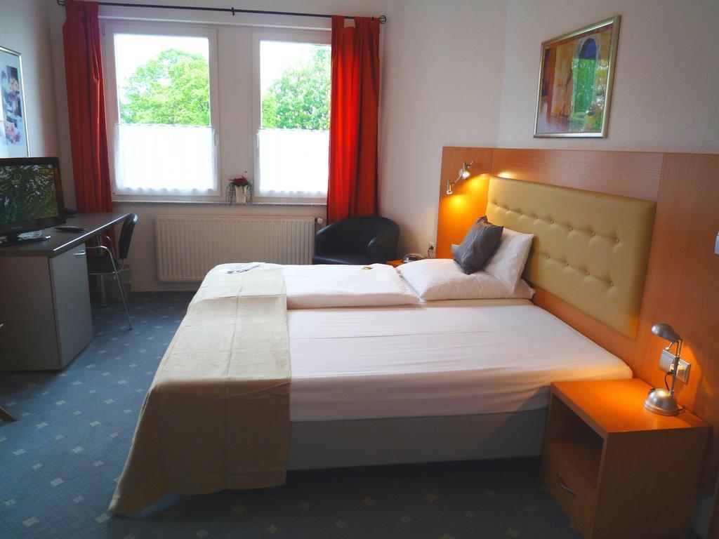 Hotel Abalone Ремшайд Стая снимка