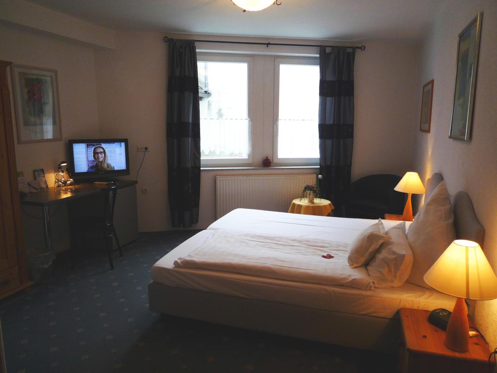Hotel Abalone Ремшайд Стая снимка