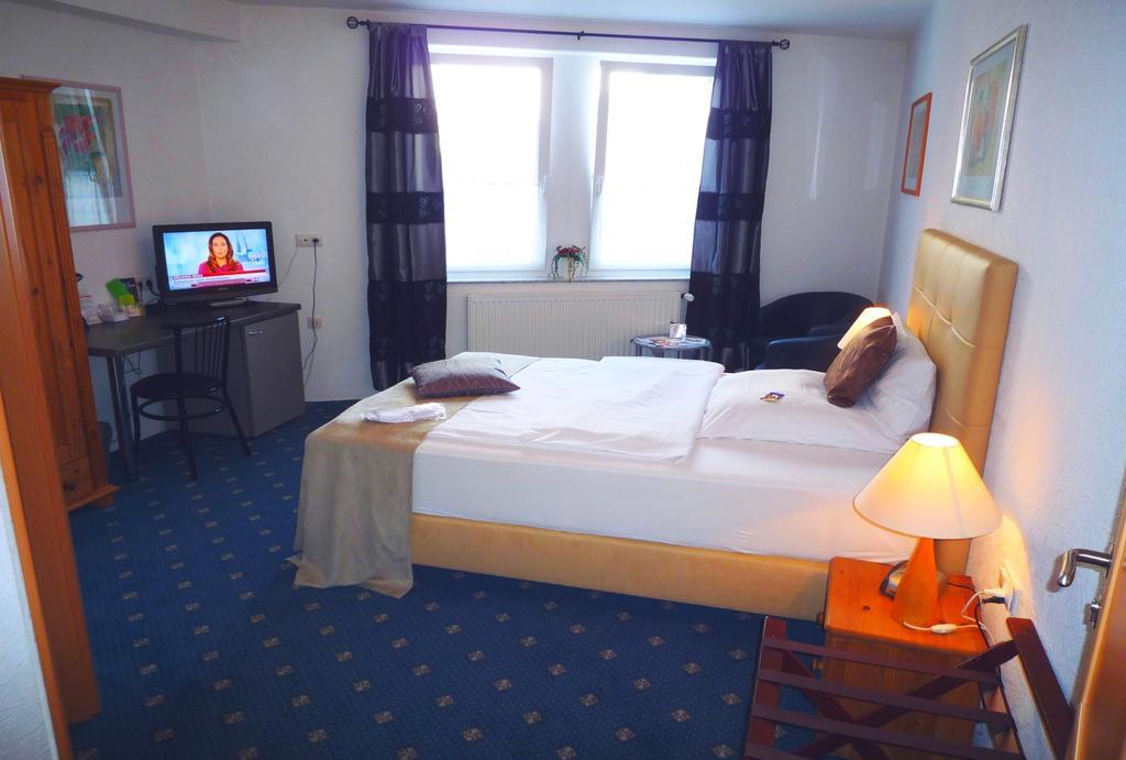 Hotel Abalone Ремшайд Екстериор снимка